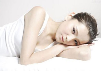 女性月經(jīng)初潮可以吃些什么？女性月經(jīng)初潮不可以吃些什么？