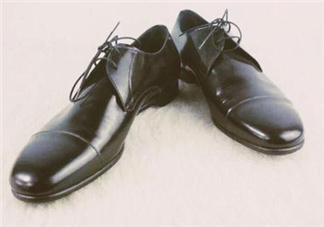 杰尼亞鞋子一般多少錢？杰尼亞皮鞋價格