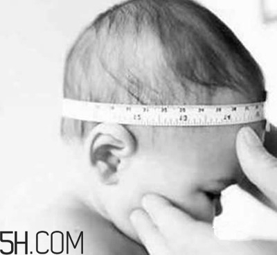 寶寶囟門異常主要有哪些表現(xiàn)？寶寶囟門小怎么辦？