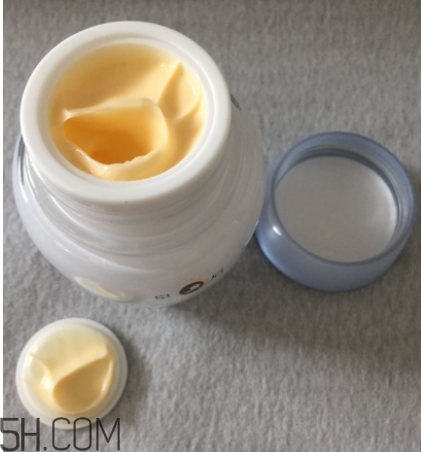 片仔癀珍珠膏(臻潤級)適合油皮嗎？過敏嗎？