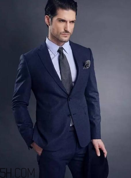 阿瑪尼衣服貴嗎？阿瑪尼衣服多少錢一件？