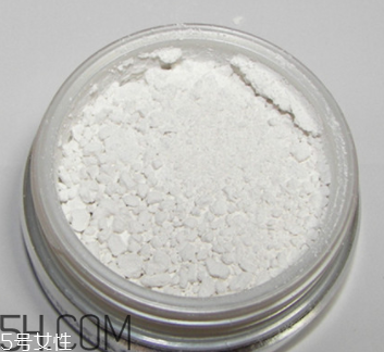 長(zhǎng)生鳥(niǎo)珍珠粉淡斑效果好嗎？有其他功效嗎？