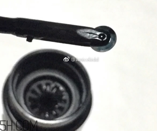 嬌蘭滾輪眼線筆怎么用？嬌蘭滾輪眼線筆怎么樣