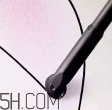 嬌蘭滾輪眼線筆怎么用？嬌蘭滾輪眼線筆怎么樣