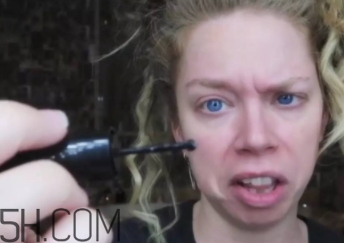 嬌蘭滾輪眼線筆怎么用？嬌蘭滾輪眼線筆怎么樣