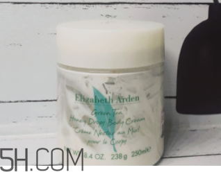 伊麗莎白雅頓綠茶身體乳適合什么季節(jié)用？