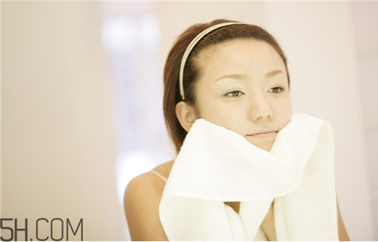 清潔面膜怎么用效果最好？清潔面膜一般敷多久？