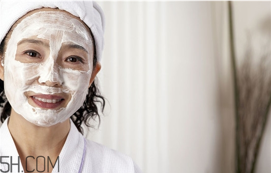 清潔面膜怎么用效果最好？清潔面膜一般敷多久？