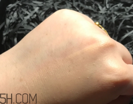 mac魅可和玫珂菲哪個好？mac魅可和make up for eve對比