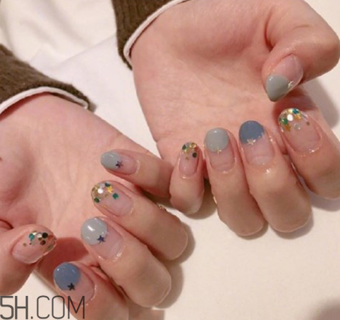 2018冬天涂什么顏色的指甲油好看？美甲小知識