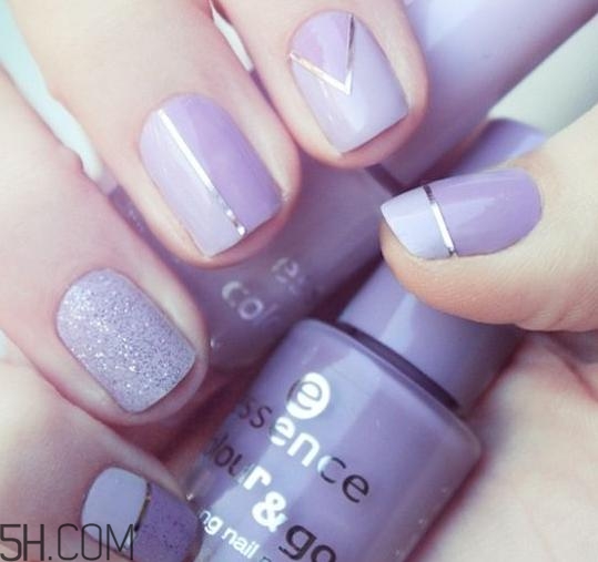 冬天涂什么指甲油好看？手黑涂什么指甲油好看？