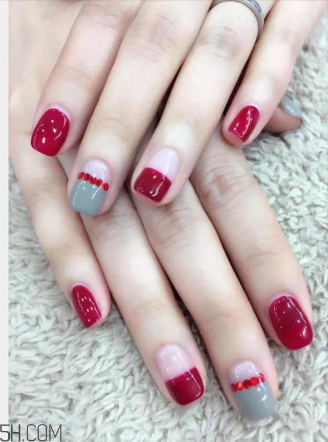 2018冬天涂什么顏色的指甲油好看？美甲小知識