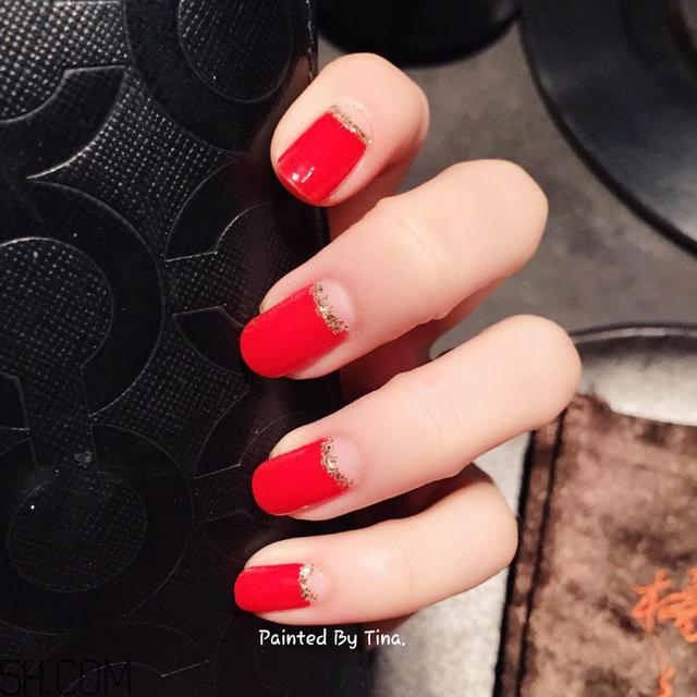 2018冬天涂什么顏色的指甲油好看？美甲小知識