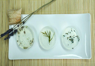 精油香皂洗臉好嗎？精油香皂洗臉的功效有哪些？