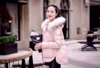 羽絨服出毛是怎么回事？羽絨服怎么清洗干凈？