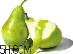 冰糖雪梨梨子要不要削皮？冰糖雪梨梨心要去掉嗎？