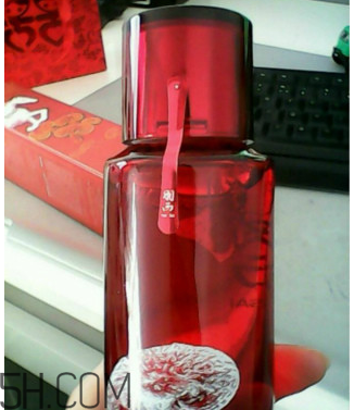 羽西靈芝水適合敏感肌嗎？會過敏嗎？