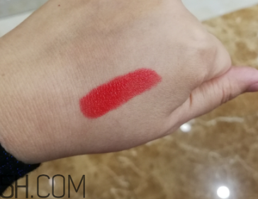 羽西蟲草口紅滋潤嗎？哪個色號適合秋冬？