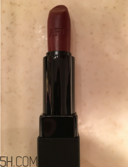 阿芙精油之吻唇膏什么香味？好聞嗎？