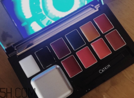 口紅盤(pán)和口紅哪個(gè)更好？口紅盤(pán)和口紅區(qū)別