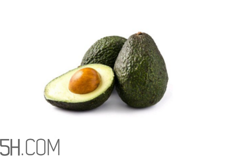 牛油果和牛奶可以一起吃嗎？牛油果和牛奶可以榨汁嗎？