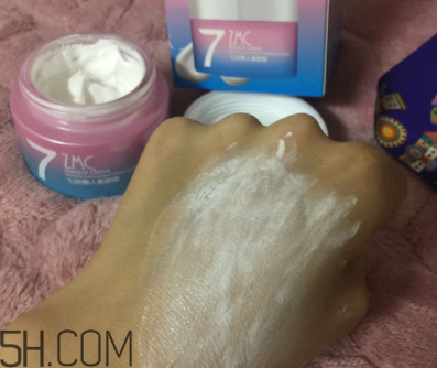 植美村素顏霜適合什么膚質(zhì)？適合干皮嗎？