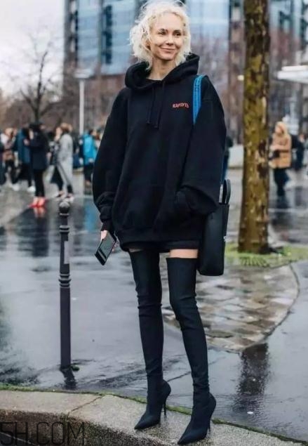 襪靴怎么搭配？襪子靴搭配圖片