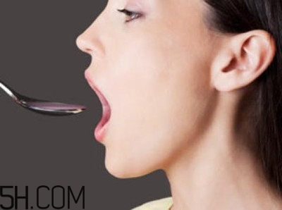 咽喉炎能吃什么水果？咽喉炎的癥狀有哪些？