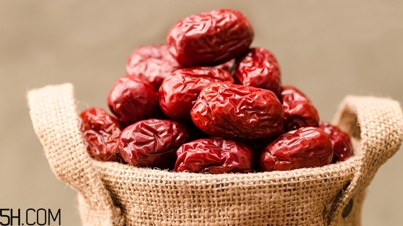 最健康吃紅棗的方法是什么？吃紅棗需要注意些什么？