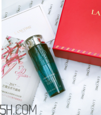 蘭蔻美膚修護美容液可以代替乳液嗎？什么功效？