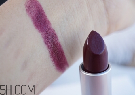 mac口紅和nars口紅哪個好？mac和nars哪個好？