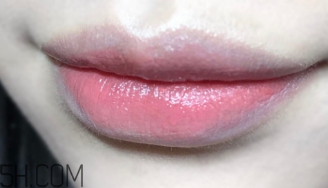 mac唇釉怎么涂？mac棒棒糖唇釉怎么涂均勻