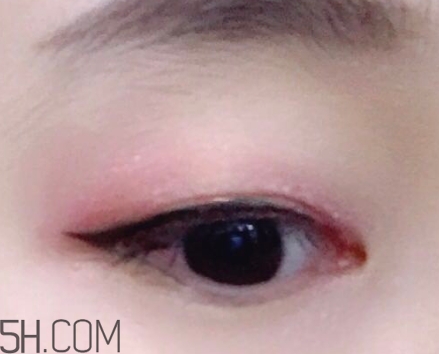 mac魅可人魚(yú)姬眼影日常嗎？mac魅可人魚(yú)姬眼影是什么顏色