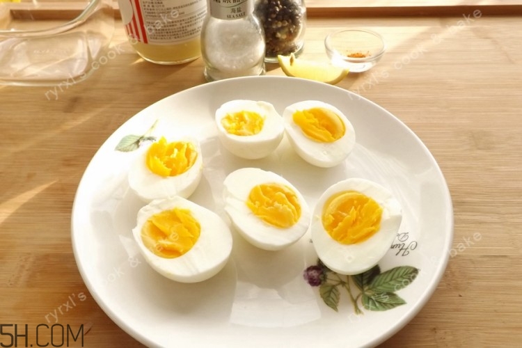 牛油果和雞蛋能一起吃嗎？牛油果和雞蛋的做法有哪些？