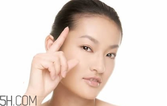 眼霜分幾種？眼霜和眼部精華一樣嗎？