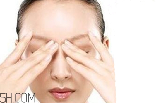 眼霜分幾種？眼霜和眼部精華一樣嗎？