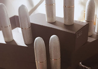 mac魅可和3ce哪個(gè)好？mac魅可和3ce口紅哪個(gè)好？