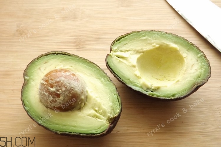 牛油果和雞蛋能一起吃嗎？牛油果和雞蛋的做法有哪些？