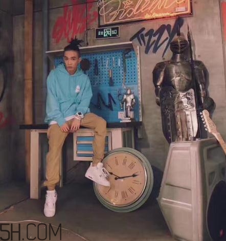 palace衛(wèi)衣多少錢？palace衛(wèi)衣價格