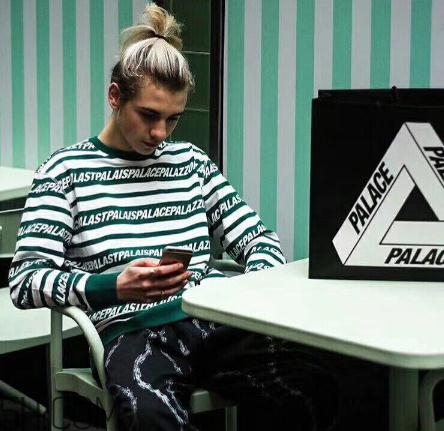 palace衛(wèi)衣多少錢？palace衛(wèi)衣價格