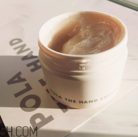 pola新護(hù)手霜好用嗎？貴價(jià)護(hù)手霜測(cè)評(píng)