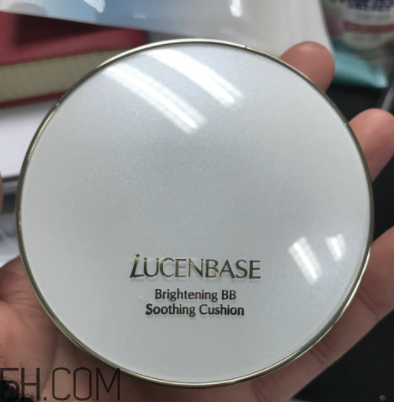 透真氣墊BB霜卡粉嗎？透真氣墊BB霜浮粉嗎？