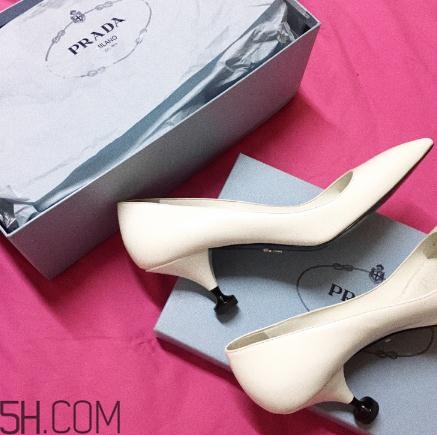 prada的鞋子多少錢？prada鞋子價(jià)格多少？