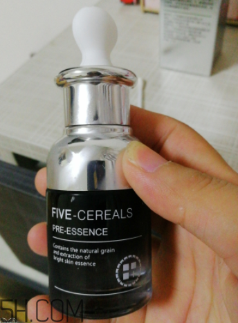 瓷肌五谷肌底液用在哪一步？有什么功效？