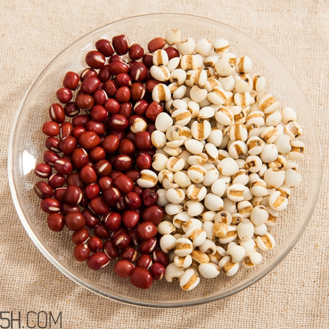 紅豆薏米能和玉米一起煮嗎？紅豆薏米加玉米有什么好處？