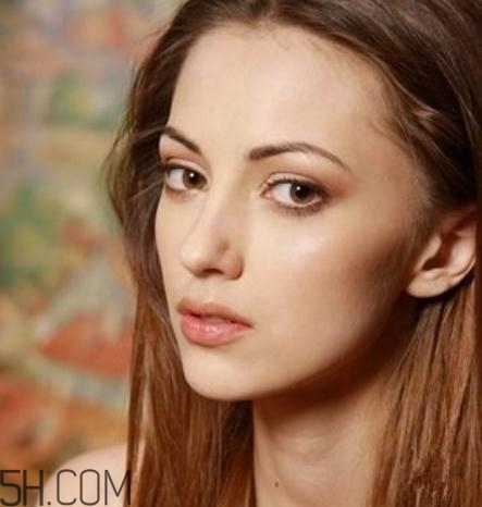 達拉斯隆鼻是什么材料？達拉斯隆鼻怎么樣？