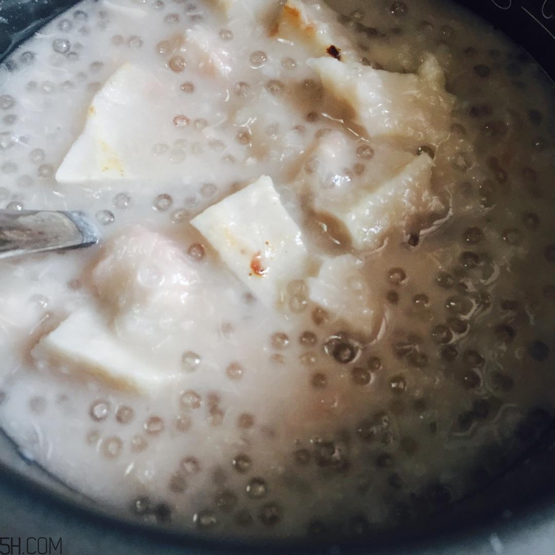 吃芋頭可以喝牛奶嗎？芋頭和牛奶怎么吃最好？