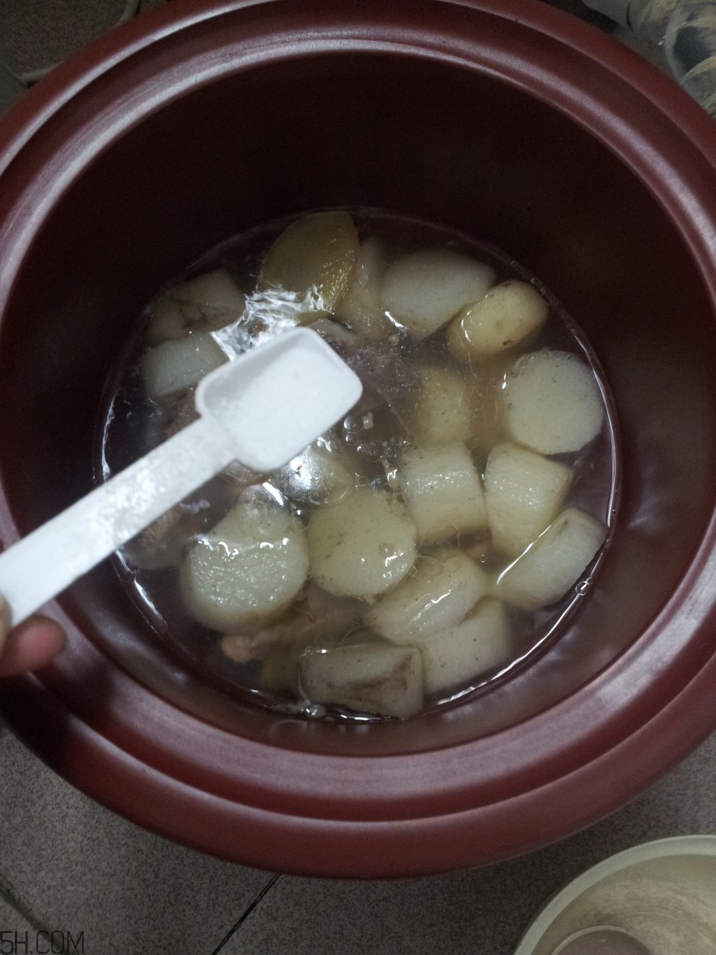 馬蹄和山藥能一起煲湯嗎？山藥和馬蹄能一起吃嗎？