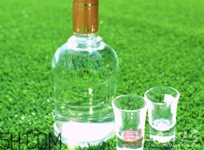 柿子和橙子能一起吃嗎？吃完橙子可以吃柿子嗎？