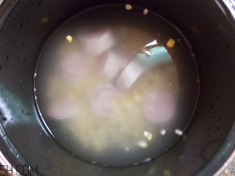 紅豆薏米能和玉米一起煮嗎？紅豆薏米加玉米有什么好處？